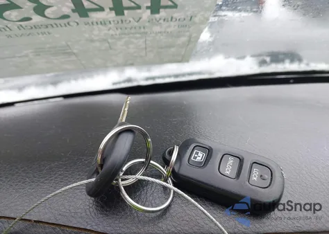 2005 Toyota 4Runner Sr5 Sport V6 z USA, uszkodzony, nr VIN JTEBU14R058029188